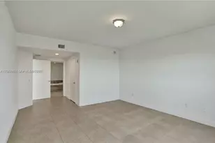 15051 Royal Oaks Ln, North Miami, FL 33181 - Photo 14