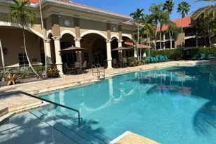 11600 SW 2nd St, Pembroke Pines, FL 33025 - Photo 16