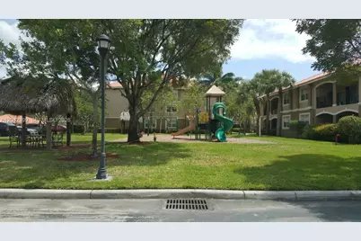 11600 SW 2nd St #18207, Pembroke Pines, FL 33025 - Photo 26