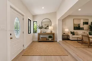 1020 NW 49th St, Miami, FL 33127 - Photo 28