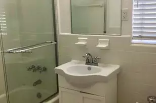 503 74th St, Miami Beach, FL 33141 - Photo 8