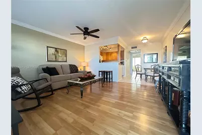 1009 Harwood C #1009, Deerfield Beach, FL 33442 - Photo 2