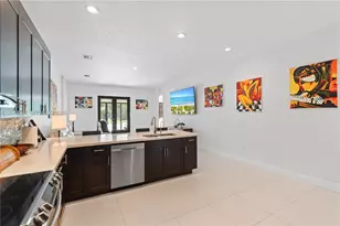 21365 SW 177th Ct, Miami, FL 33187 - Photo 10