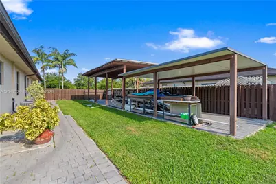 21365 SW 177th Ct, Miami, FL 33187 - Photo 34
