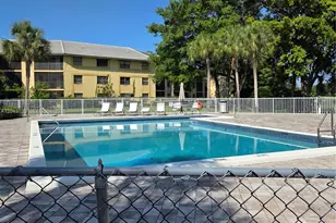8905 NW 28th Dr, Coral Springs, FL 33065 - Photo 22