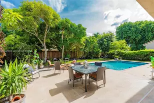 10777 Charleston Pl, Cooper City, FL 33026 - Photo 28
