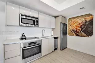 2602 E Hallandale Beach Blvd, Hallandale Beach, FL 33009 - Photo 12