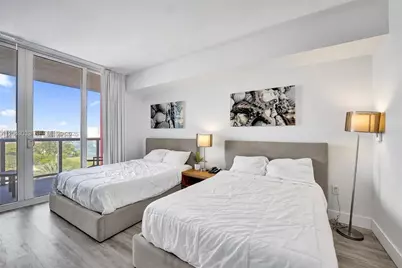 2602 E Hallandale Beach Blvd #R906, Hallandale Beach, FL 33009 - Photo 30