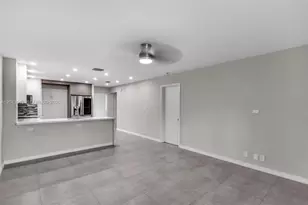 2175 NE 56th St, Fort Lauderdale, FL 33308 - Photo 8