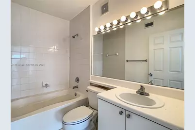 2080 W Preserve Way #303, Miramar, FL 33025 - Photo 14