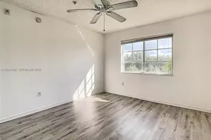 2080 W Preserve Way, Miramar, FL 33025 - Photo 8