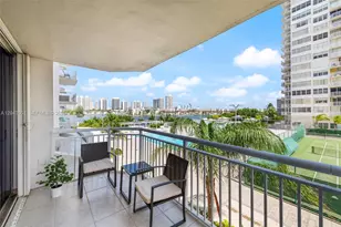 18061 Biscayne Blvd, Aventura, FL 33160 - Photo 28