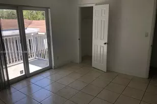 1895 Venice Park Dr, Miami, FL 33181 - Photo 6