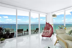 3951 S Ocean Dr, Hollywood, FL 33019 - Photo 2