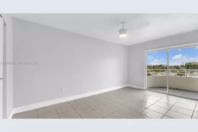10755 SW 108th Ave #304, Miami, FL 33176 - Photo 10