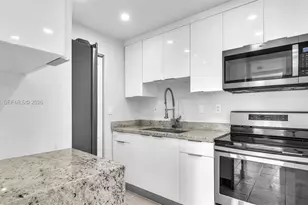 10755 SW 108th Ave, Miami, FL 33176 - Photo 12