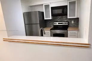 8475 SW 156th Ct, Miami, FL 33193 - Photo 2