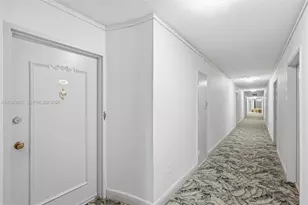 11930 N Bayshore Dr, North Miami, FL 33181 - Photo 38