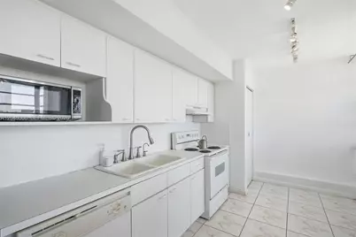 11930 N Bayshore Dr #609, North Miami, FL 33181 - Photo 28