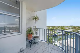 11930 N Bayshore Dr, North Miami, FL 33181 - Photo 34