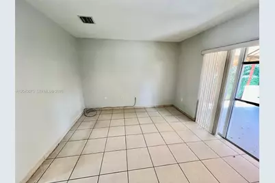6975 NW 173rd Dr #2007, Hialeah, FL 33015 - Photo 6