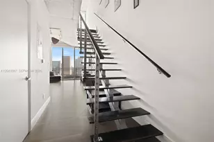 690 SW 1st Ct, Miami, FL 33130 - Photo 2
