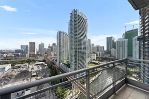 690 SW 1st Ct, Miami, FL 33130 - Photo 1