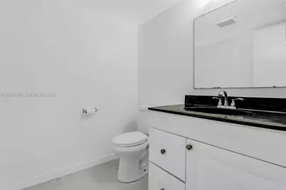 22 Canterbury Ln #22, Tamarac, FL 33319 - Photo 6