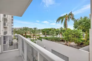 2751 S Ocean Dr, Hollywood, FL 33019 - Photo 16