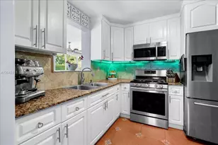 8341 SW 14th St, Miami, FL 33144 - Photo 8