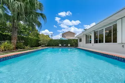 8341 SW 14th St, Miami, FL 33144 - Photo 24