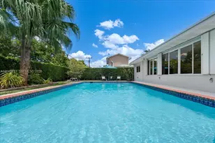 8341 SW 14th St, Miami, FL 33144 - Photo 24