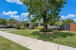 8341 SW 14th St, Miami, FL 33144 - Photo 2