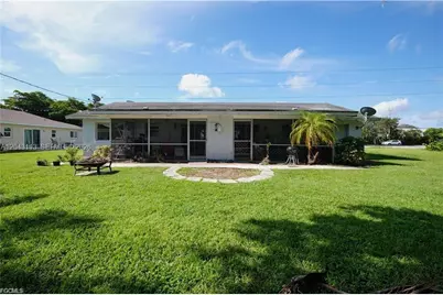 257 Cape Coral Pky E #B, Cape Coral, FL 33904 - Photo 24