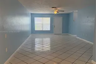 257 Cape Coral Pkwy E, Cape Coral, FL 33904 - Photo 4