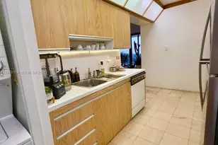 19667 Turnberry Way, Aventura, FL 33180 - Photo 8