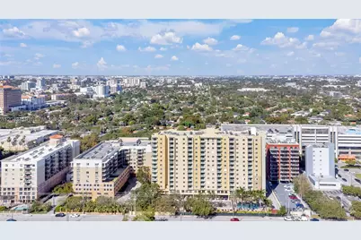 3500 Coral Way #PH-10, Miami, FL 33145 - Photo 32