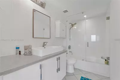 3500 Coral Way #PH-10, Miami, FL 33145 - Photo 12
