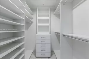 851 NE 1st Ave, Miami, FL 33132 - Photo 8