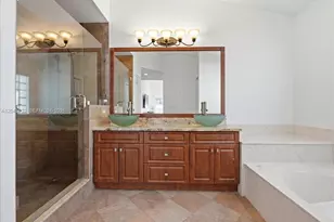 345 Somerset Way, Weston, FL 33326 - Photo 20