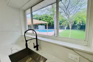 2271 SW 30th Terrace, Fort Lauderdale, FL 33312 - Photo 10