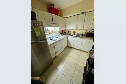 3700 NW 21st St #410, Lauderdale Lakes, FL 33311 - Photo 1