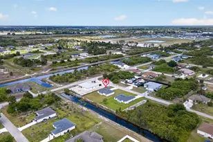 704 E Carbon, Lehigh Acres, FL 33974 - Photo 58