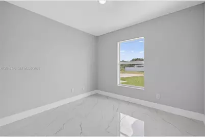 704 E Carbon, Lehigh Acres, FL 33974 - Photo 34