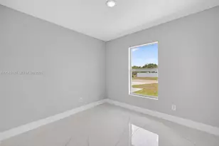 704 E Carbon, Lehigh Acres, FL 33974 - Photo 28