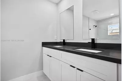 704 E Carbon, Lehigh Acres, FL 33974 - Photo 24