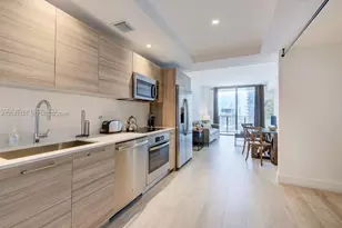 121 NE 34th St, Miami, FL 33137 - Photo 2