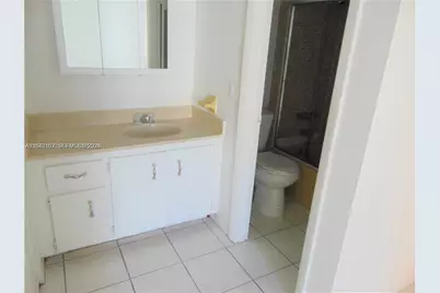 [Address not provided], Sunny Isles Beach, FL 33160 - Photo 4