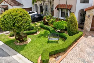 1016 NW 99th Passage, Miami, FL 33172 - Photo 8