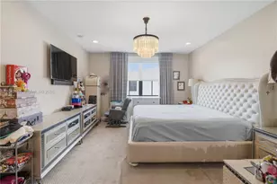 1016 NW 99th Passage, Miami, FL 33172 - Photo 44
